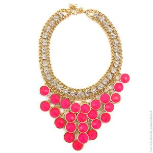 Collier plastron