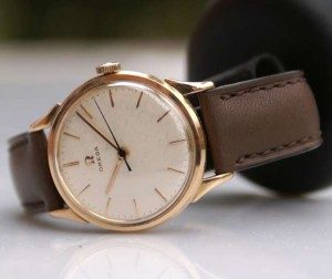 Montre bracelet cuir